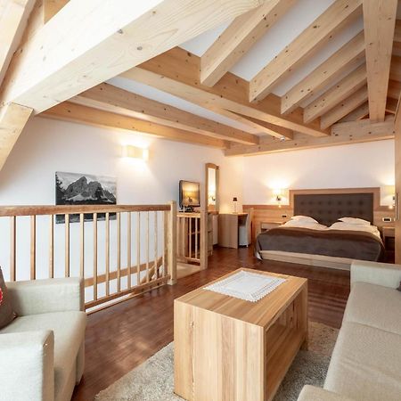 Hotel Gran Paradis Кампітелло-ді-Фасса Екстер'єр фото