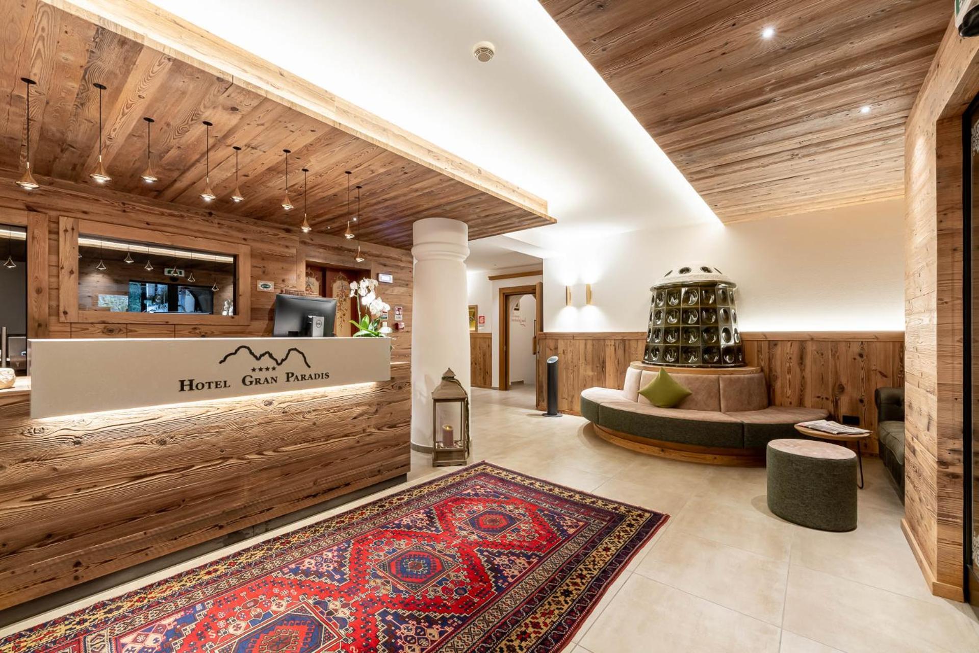 Hotel Gran Paradis Кампітелло-ді-Фасса Екстер'єр фото