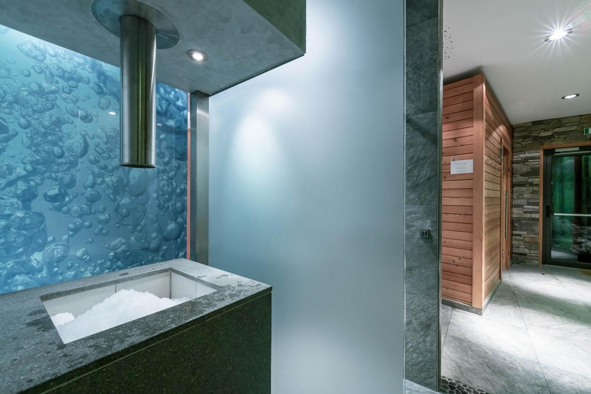 Hotel Gran Paradis Кампітелло-ді-Фасса Екстер'єр фото